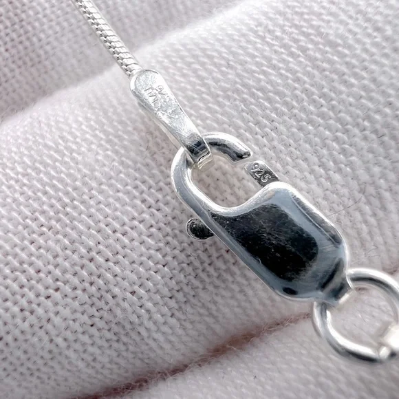 .925 Sterling Silver Clover Cz Necklace - Picture 13 of 17